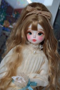 Flaxen Hair Girl