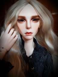 Mona_Amin