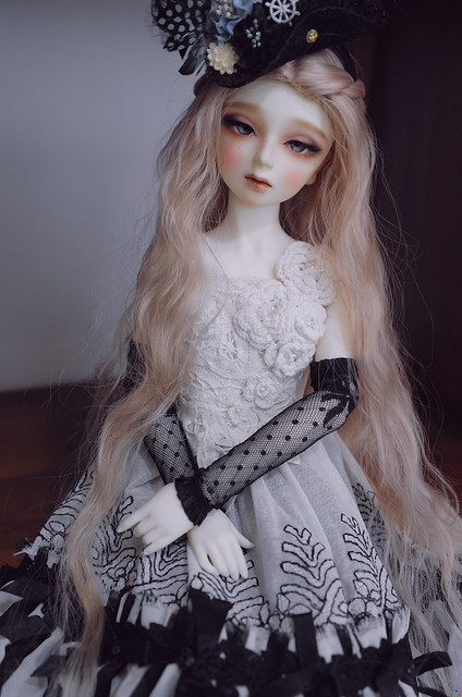 [​IMG]