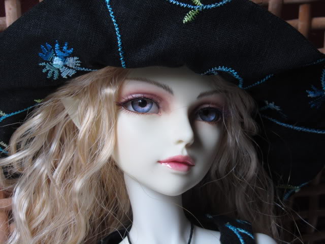 [​IMG]