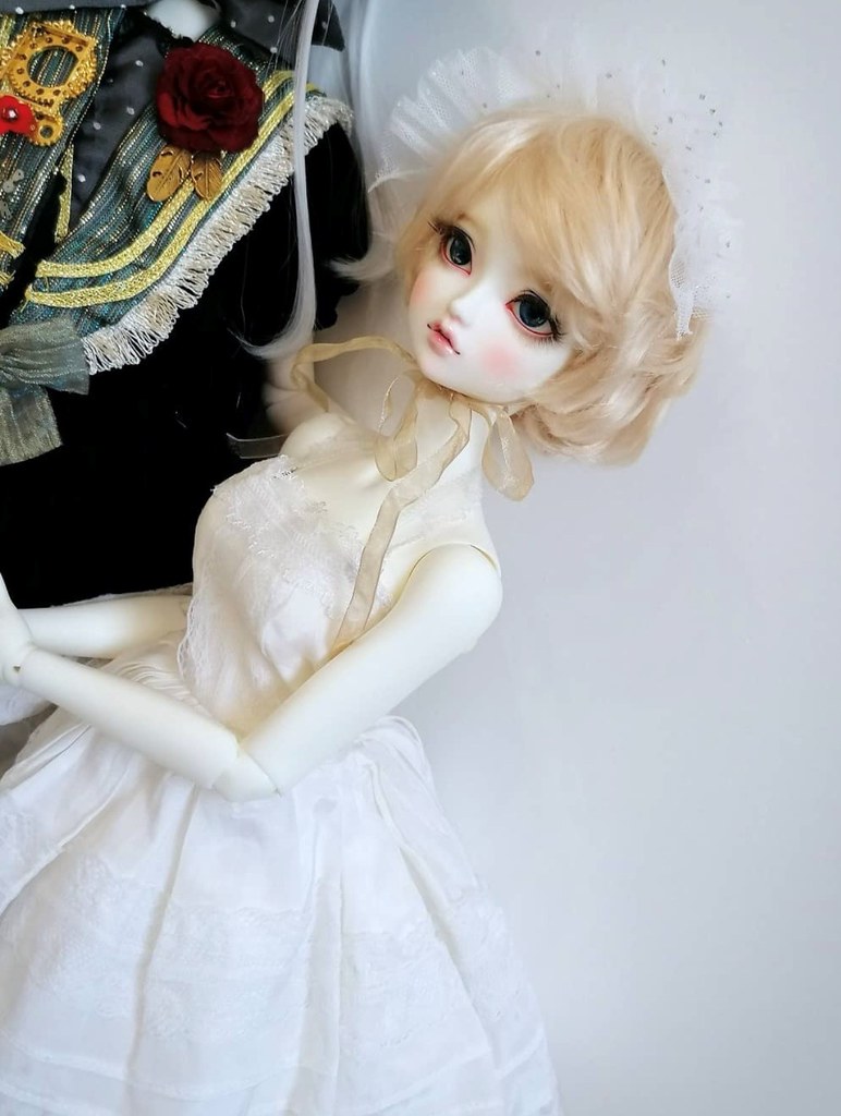 [​IMG]
