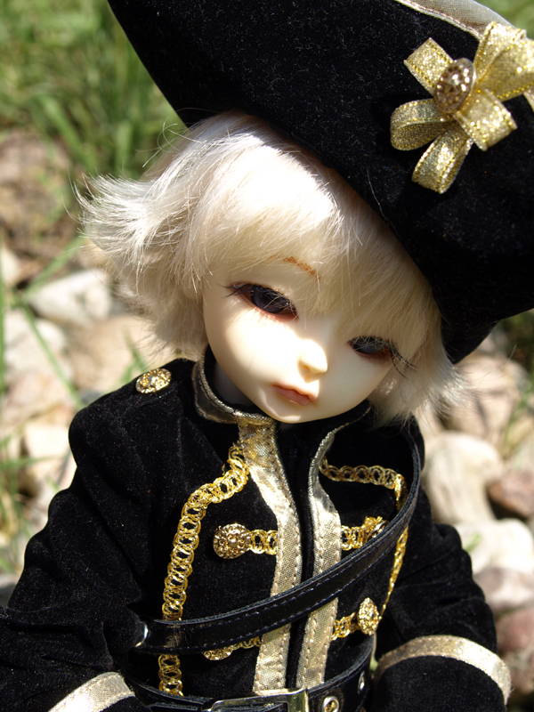 [​IMG]