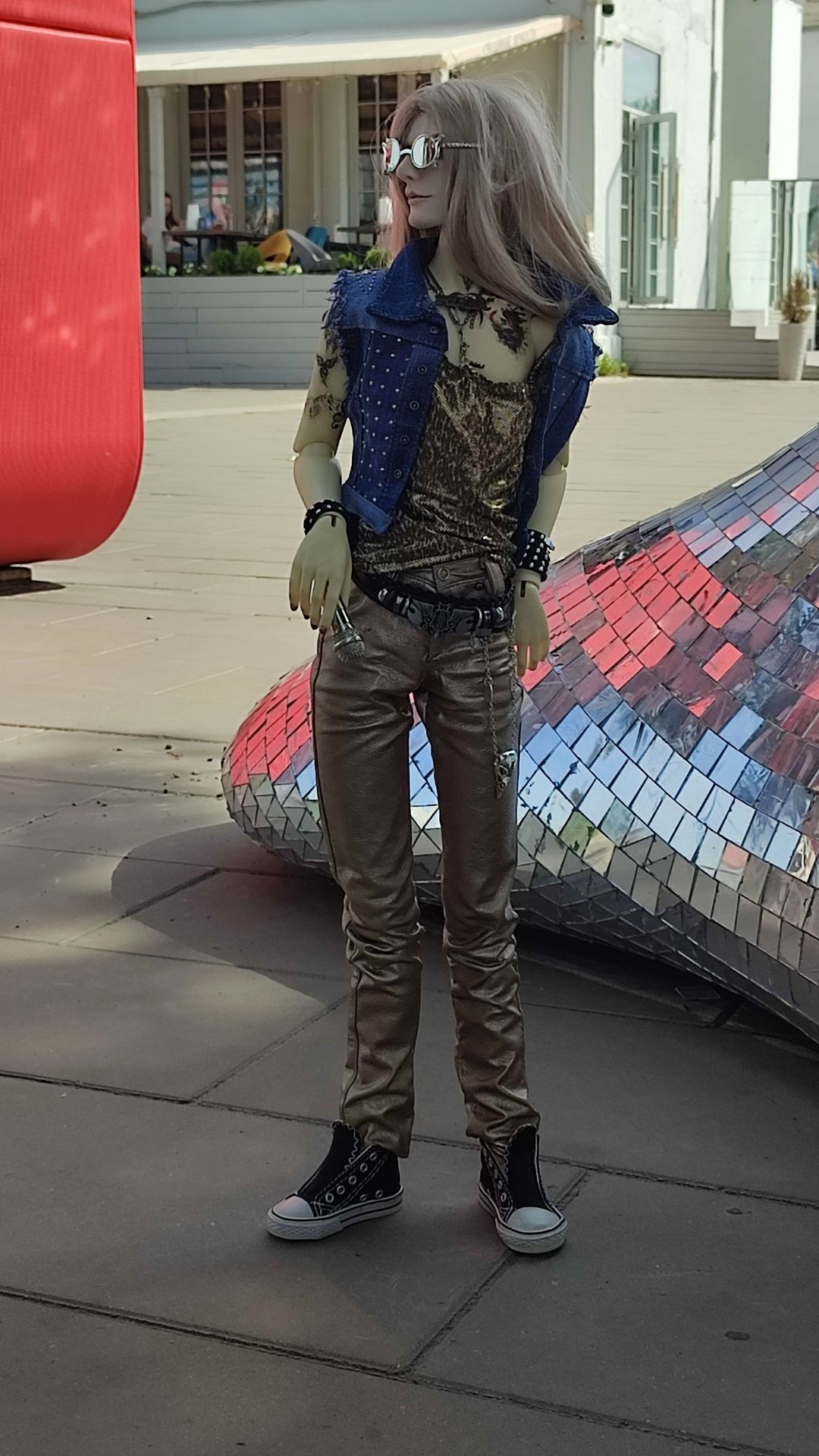 [​IMG]
