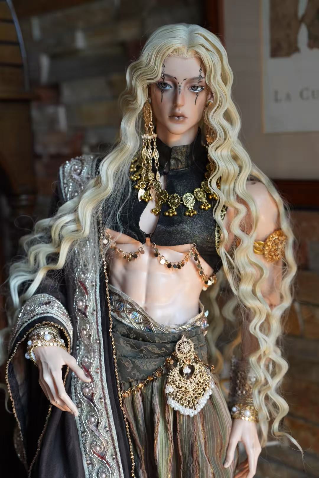 [​IMG]