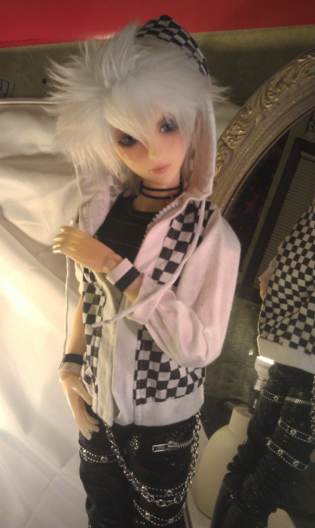 [​IMG]