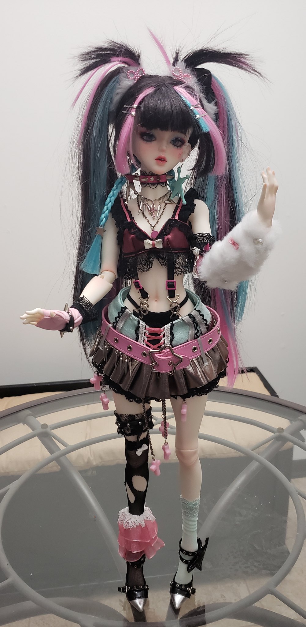 [​IMG]