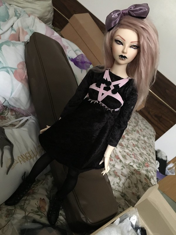 [​IMG]