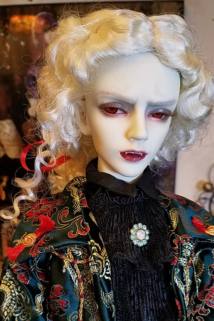 [​IMG]