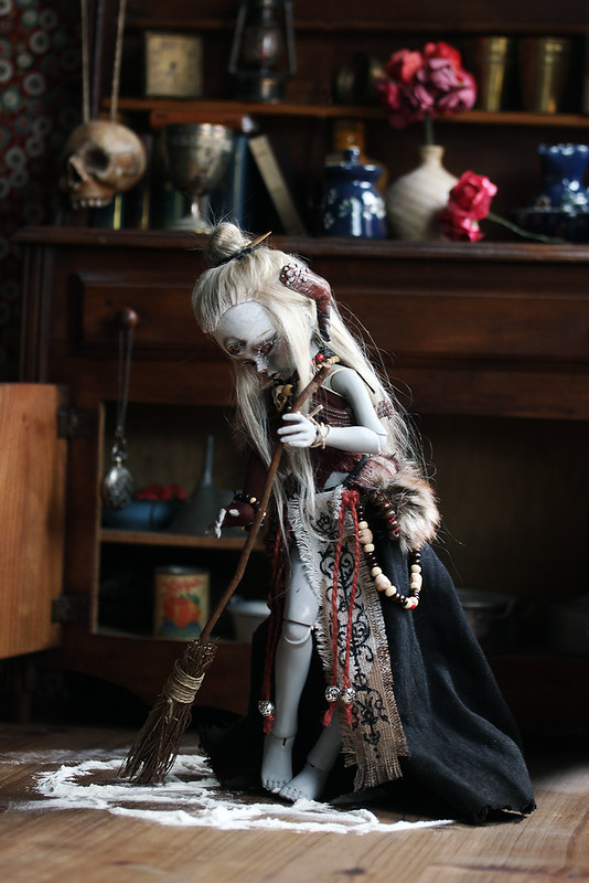 [​IMG]