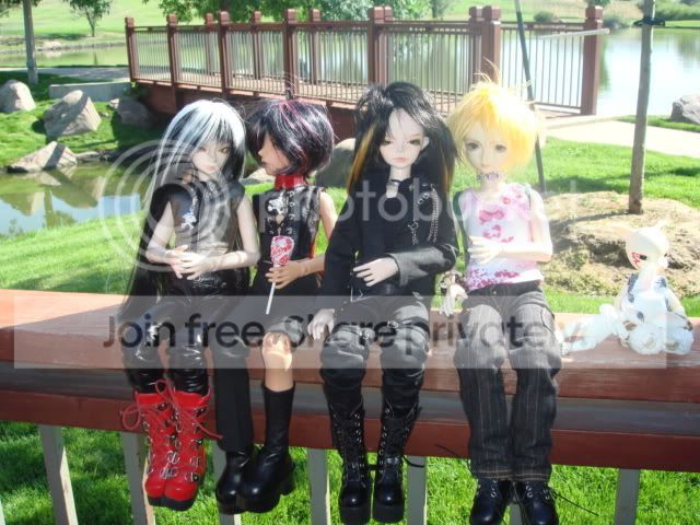 [​IMG]