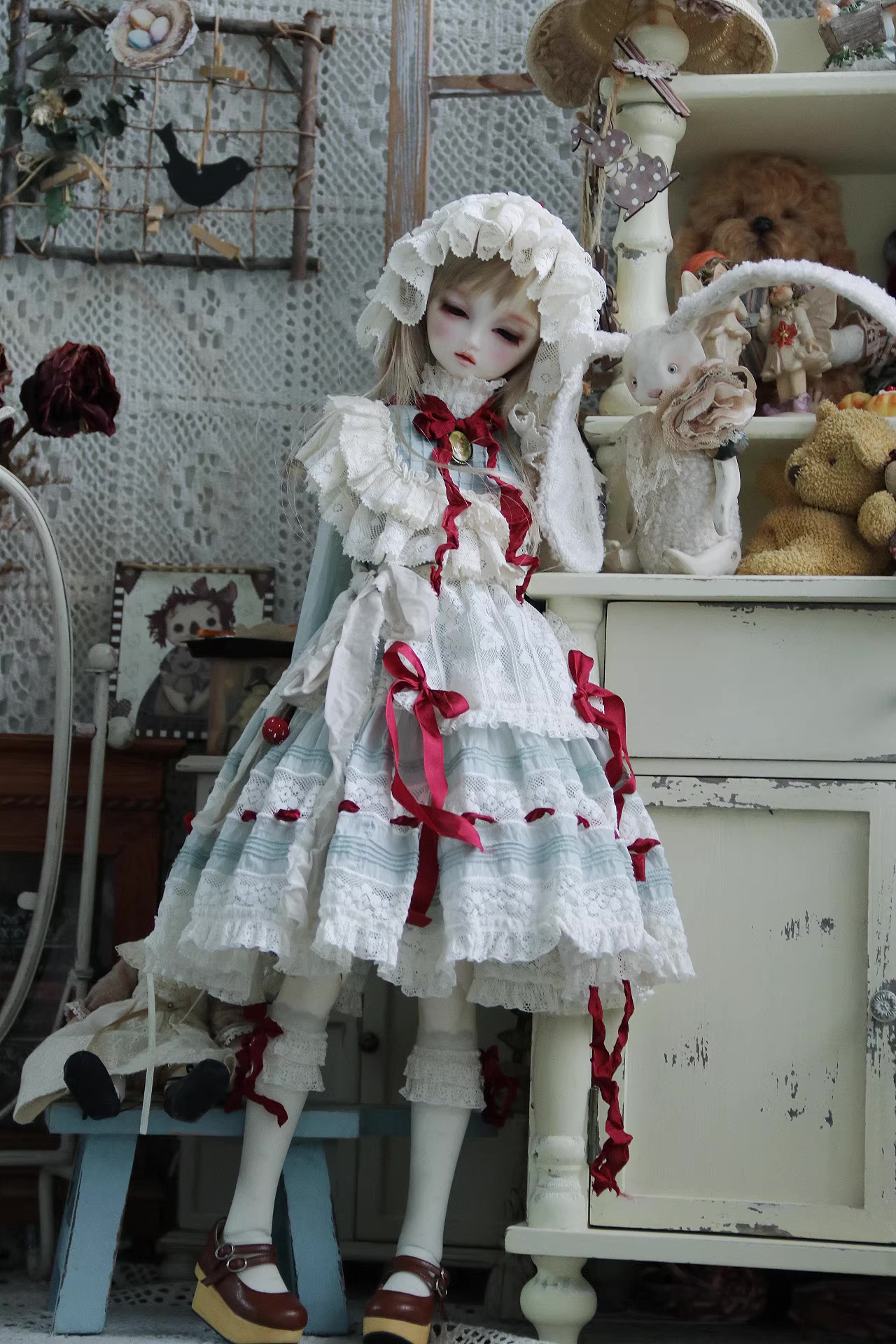 [​IMG]