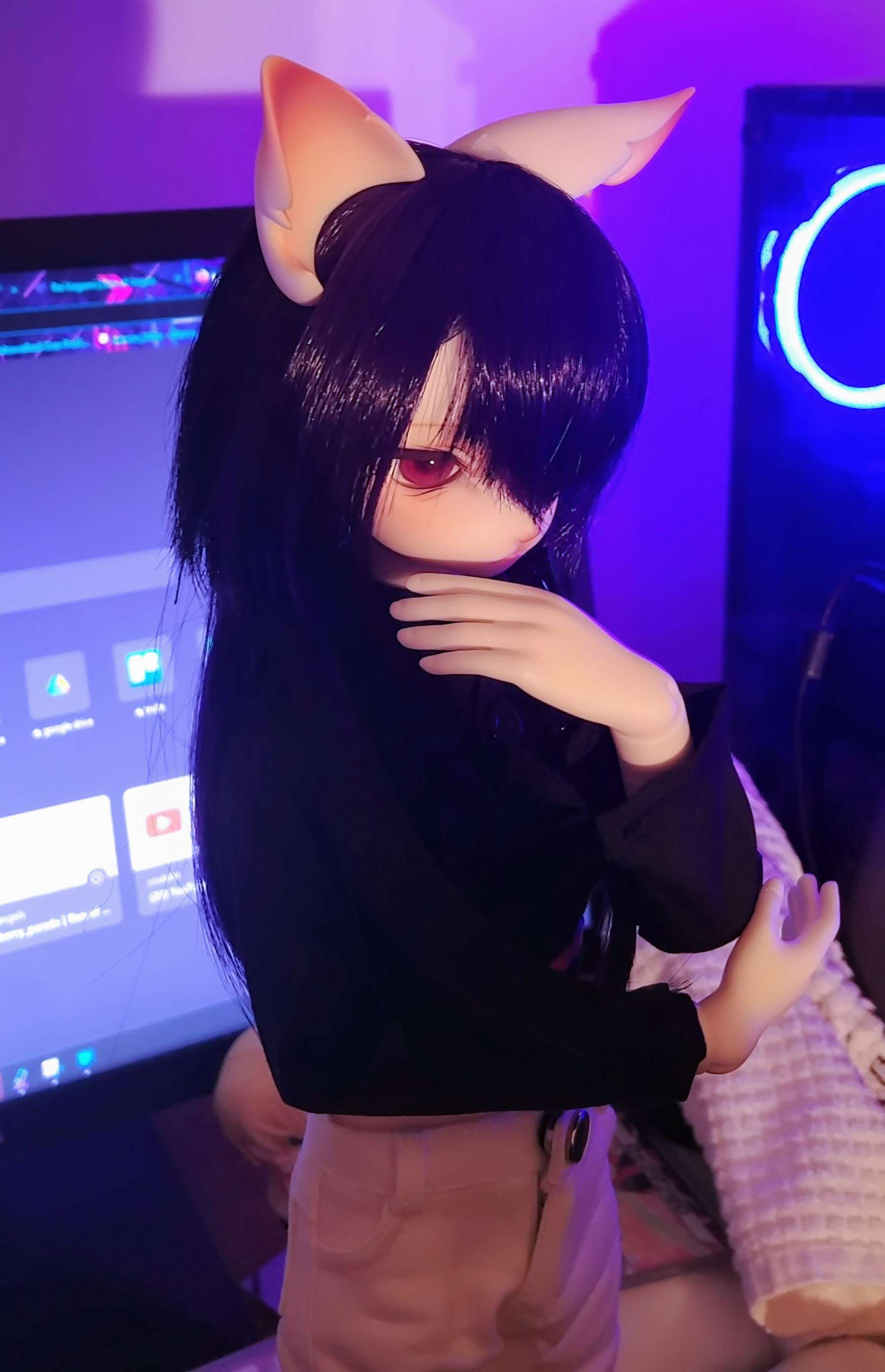 [​IMG]