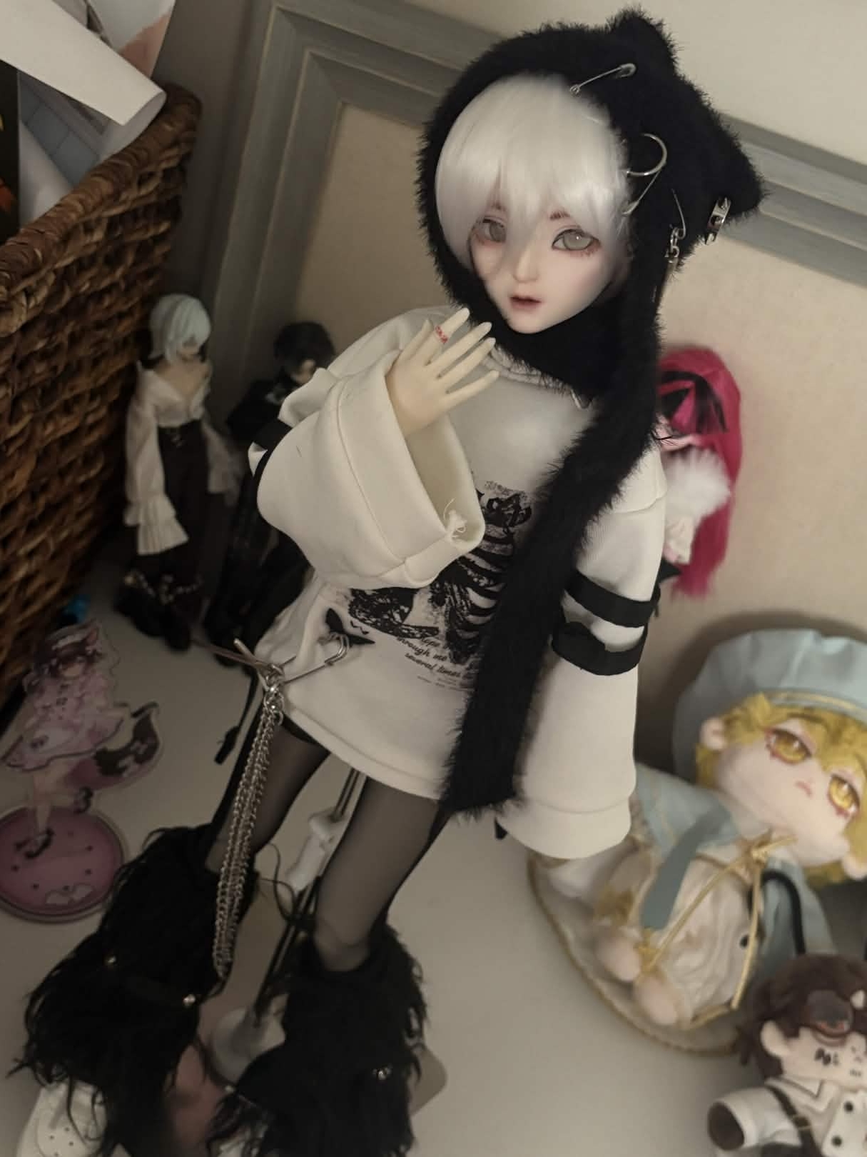 [​IMG]