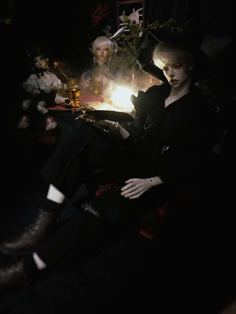 [​IMG]