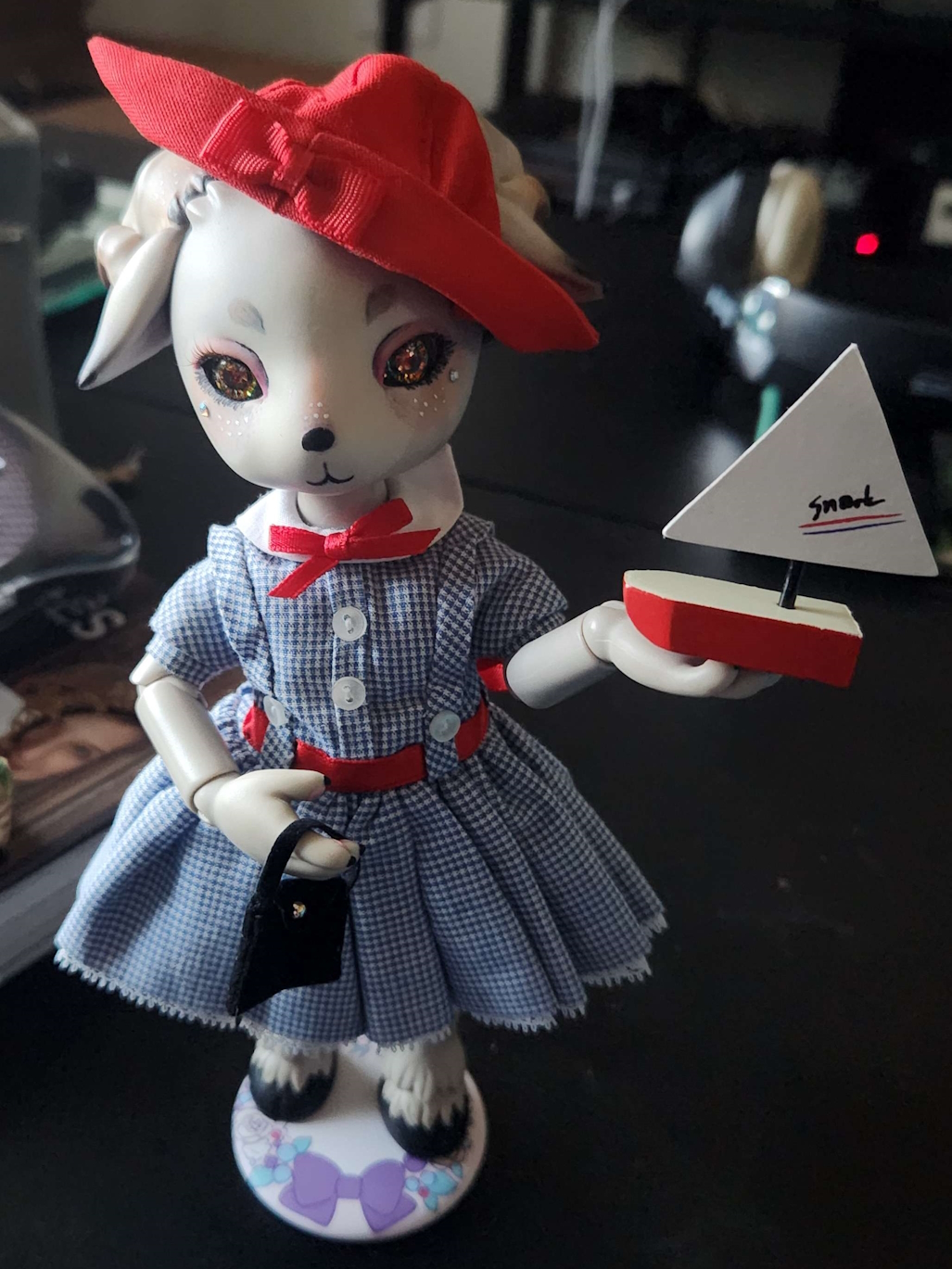 [​IMG]