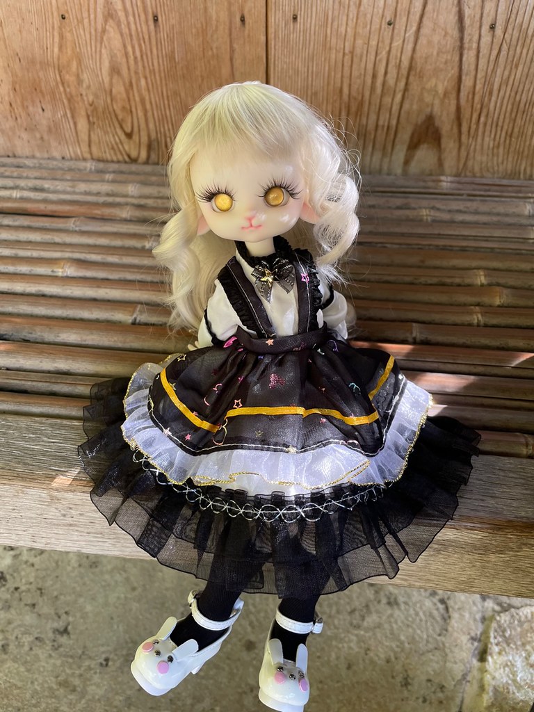 [​IMG]