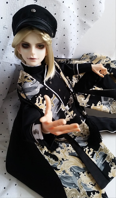 [​IMG]