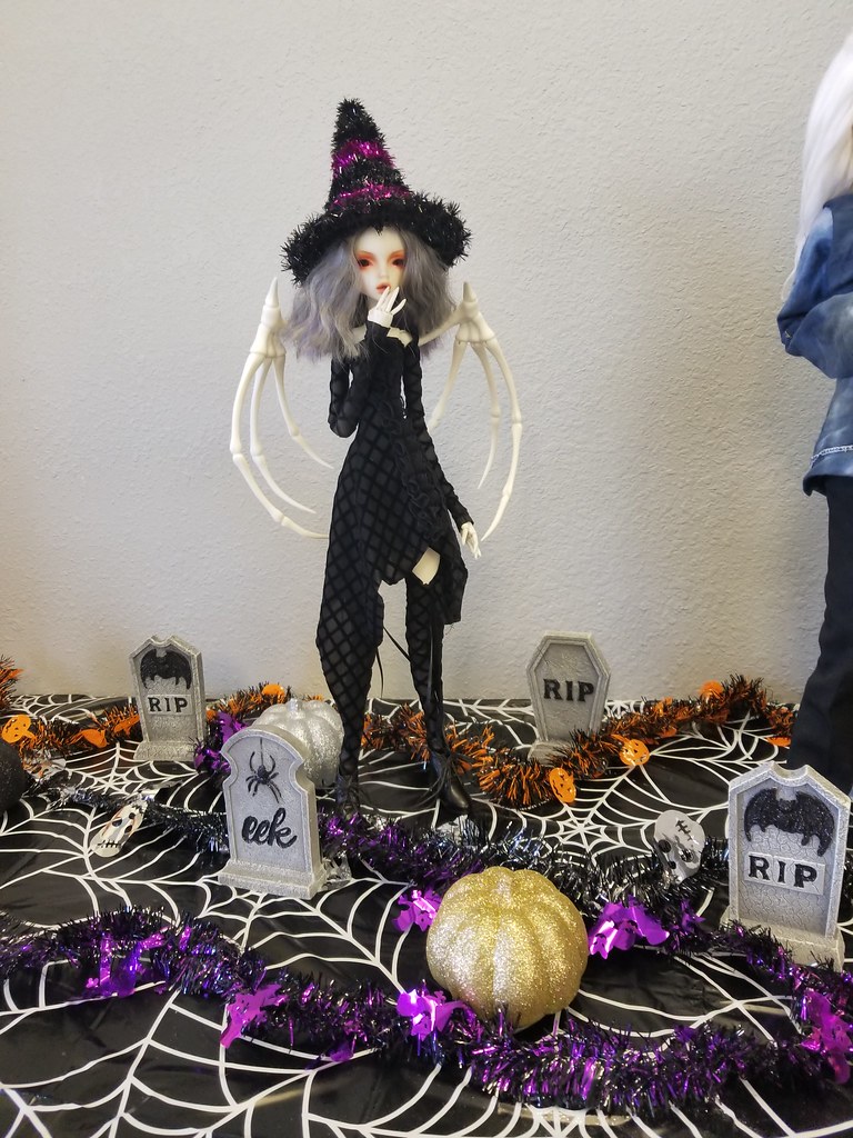 [​IMG]