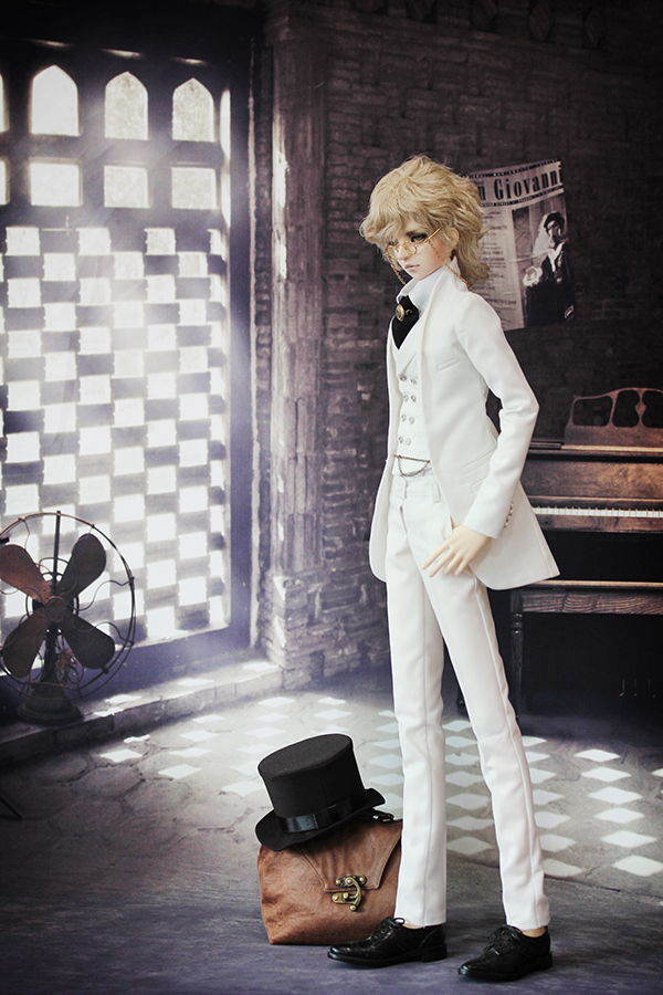 [​IMG]