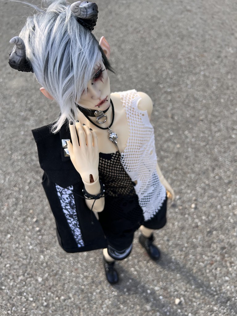 [​IMG]