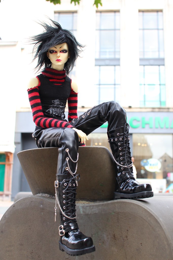[​IMG]
